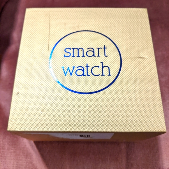 Black Smart Watch - Picture 2 of 4